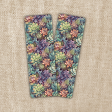 Load image into Gallery viewer, Succulent Pattern Bookmark
